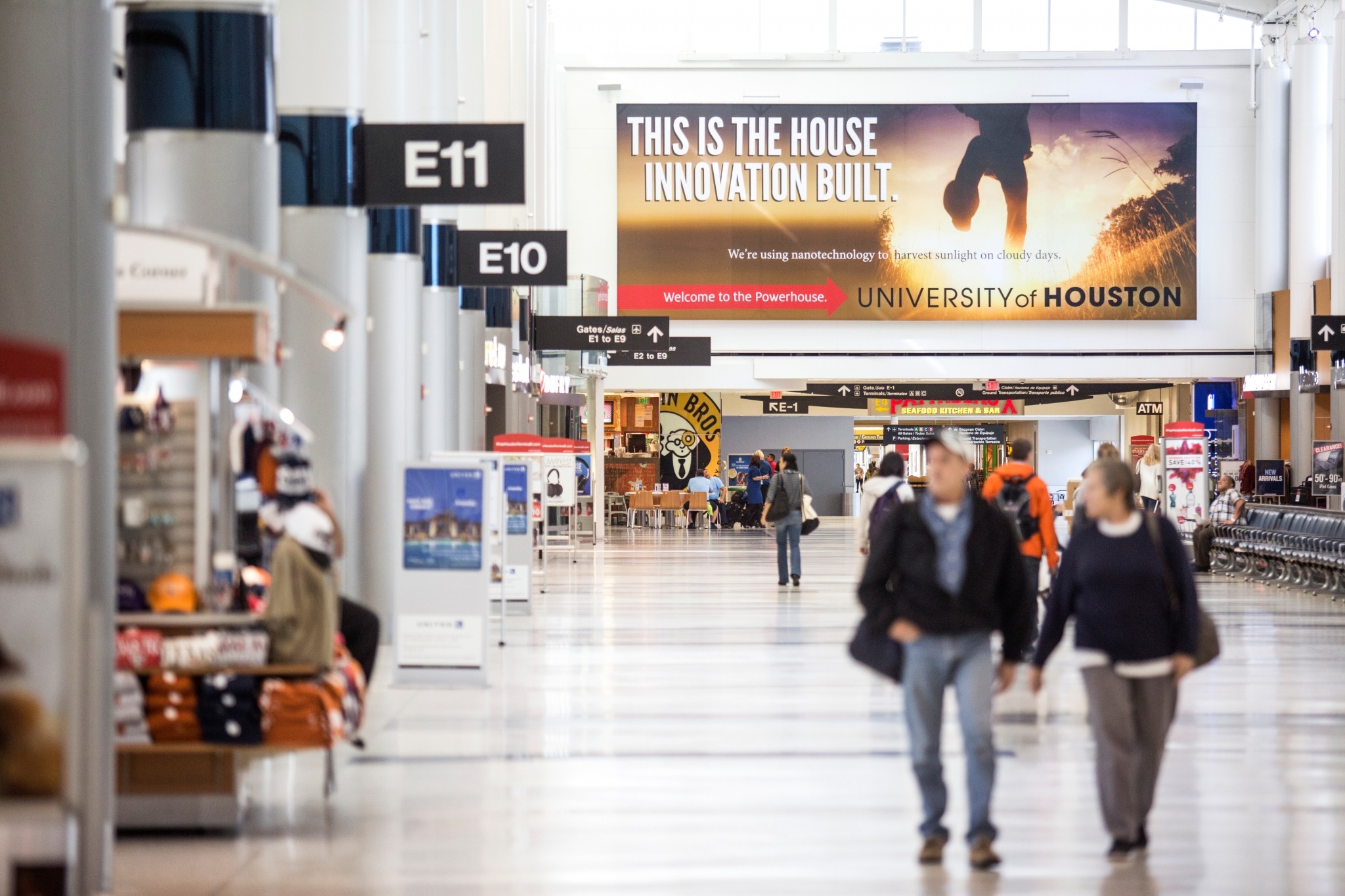 Achieving Global Visibility Using Airport Advertising Networks