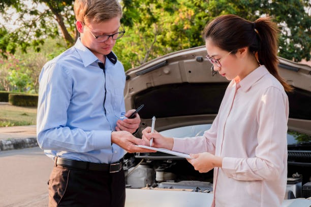 How a Car Accident Attorney Helps Prove Fault